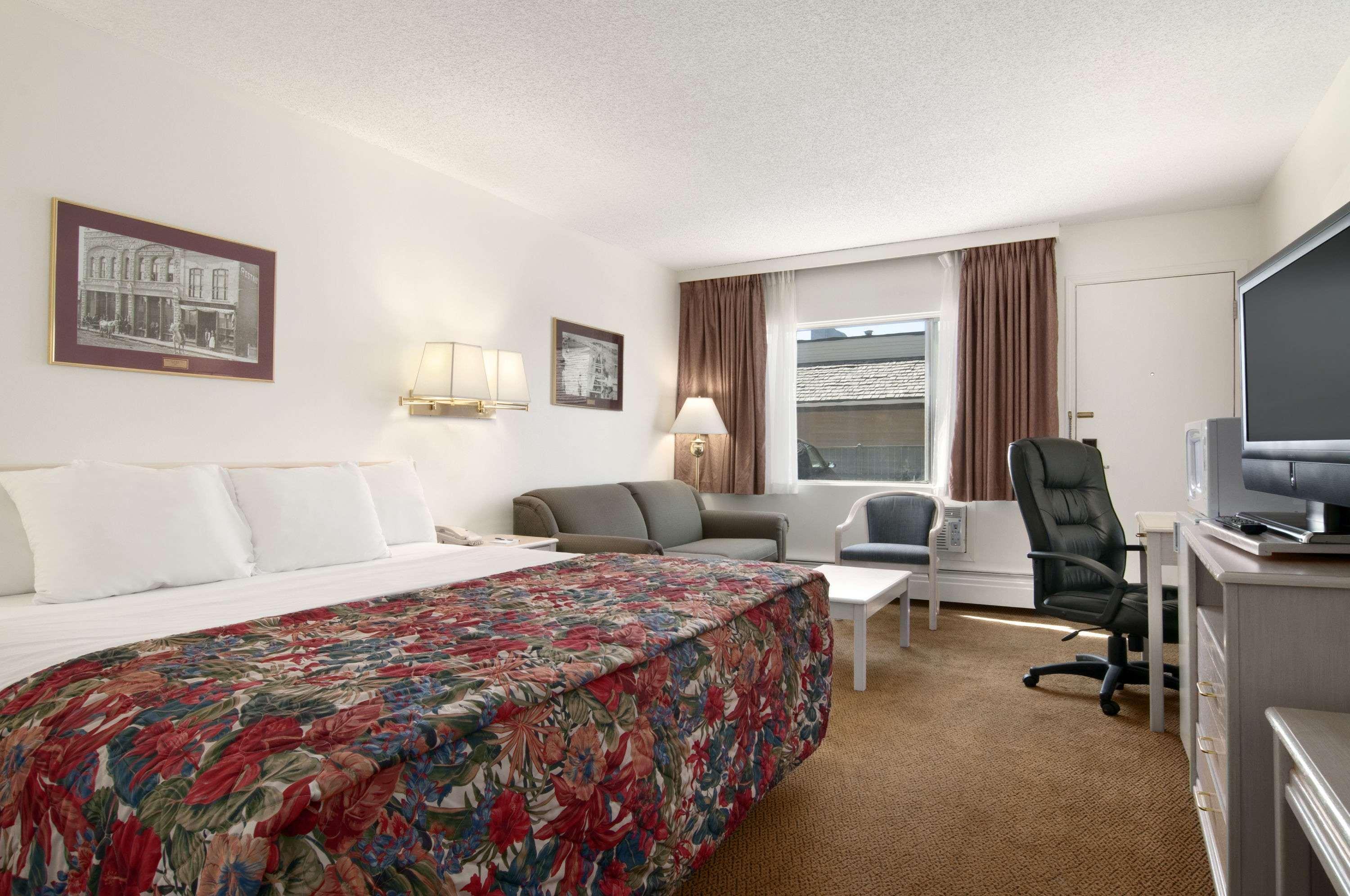 Hotel Travelodge By Wyndham South 2*