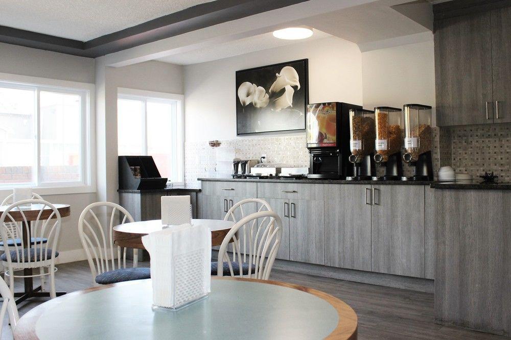 Travelodge By Wyndham South Hotel